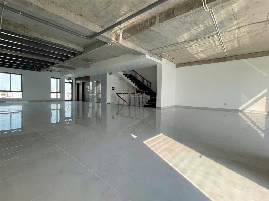 Cho văn phòng 60tr/tháng bao thuế 8x19m/view công viên thạnh mỹ lợi quận 2  0948 888 ***