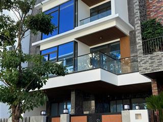 Cho thuê văn phòng 10x18m/dtsd 588m2/1 hầm 4 tầng/q2  giá 85tr/tháng  0948 888 ***