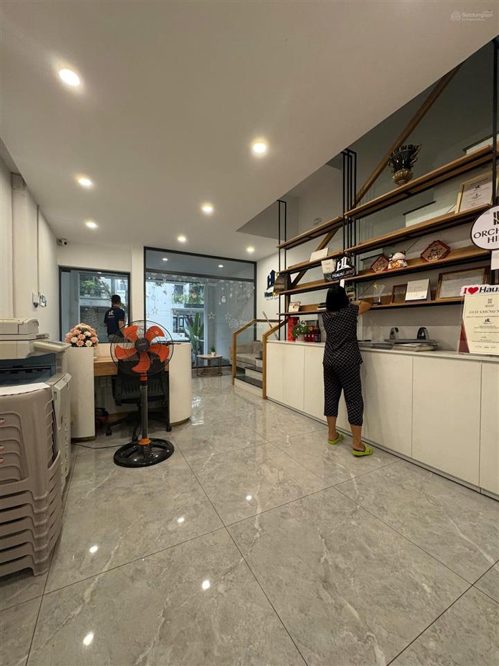 Cho thuê văn phòng q2/5x20m/dtsd 343m2 giá 45tr/tháng sg mystery  0948 888 ***