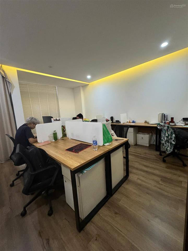 Cho thuê văn phòng q2/5x20m/dtsd 343m2 giá 45tr/tháng sg mystery  0948 888 ***