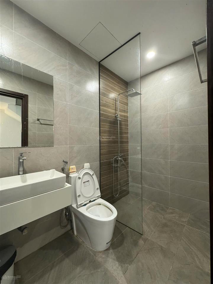 Cho thuê văn phòng q2/5x20m/dtsd 343m2 giá 45tr/tháng sg mystery  0948 888 ***