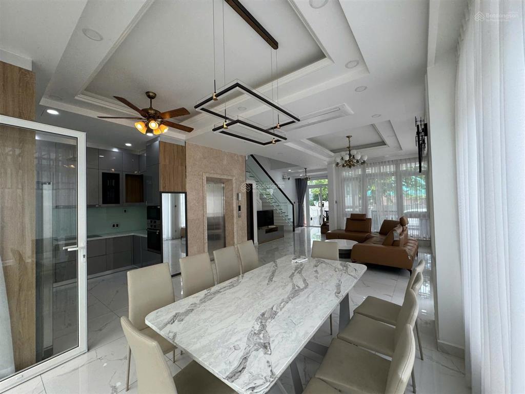 Cho thuê villa giá 90tr/tháng dt 10x18m full nội thất 5pn, khu compound an ninh  0948 888 ***