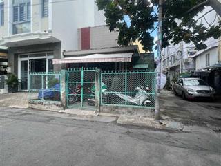 Chính chủ thiện chí gửi nhà bà hom đường số 8 q. 6 2 mặt tiền xe hơi lưu thông 2 chiều thông thoáng