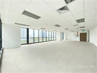 Cho thuê sàn văn phòng mới, đẹp tại mặt hồ trúc bạch ba đình 80m2