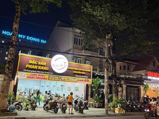 Cho thuê mặt bằng ngang 8m quán ăn mới đẹp 100% sạch sẽ vào kinh doanh ngay