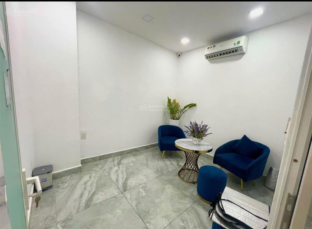 Cho thuê toà nhà cực đẹp 1 trệt 3 lầu mặt tiền đầu đường phan trung phường tân mai  biên hoà