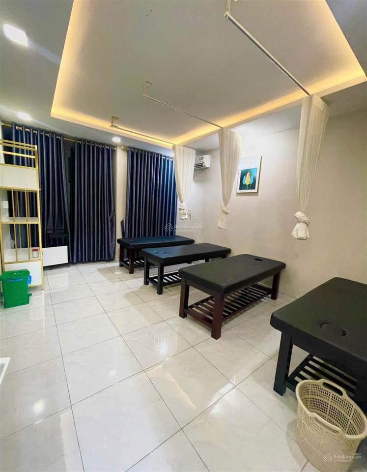 Cho thuê toà nhà cực đẹp 1 trệt 3 lầu mặt tiền đầu đường phan trung phường tân mai  biên hoà