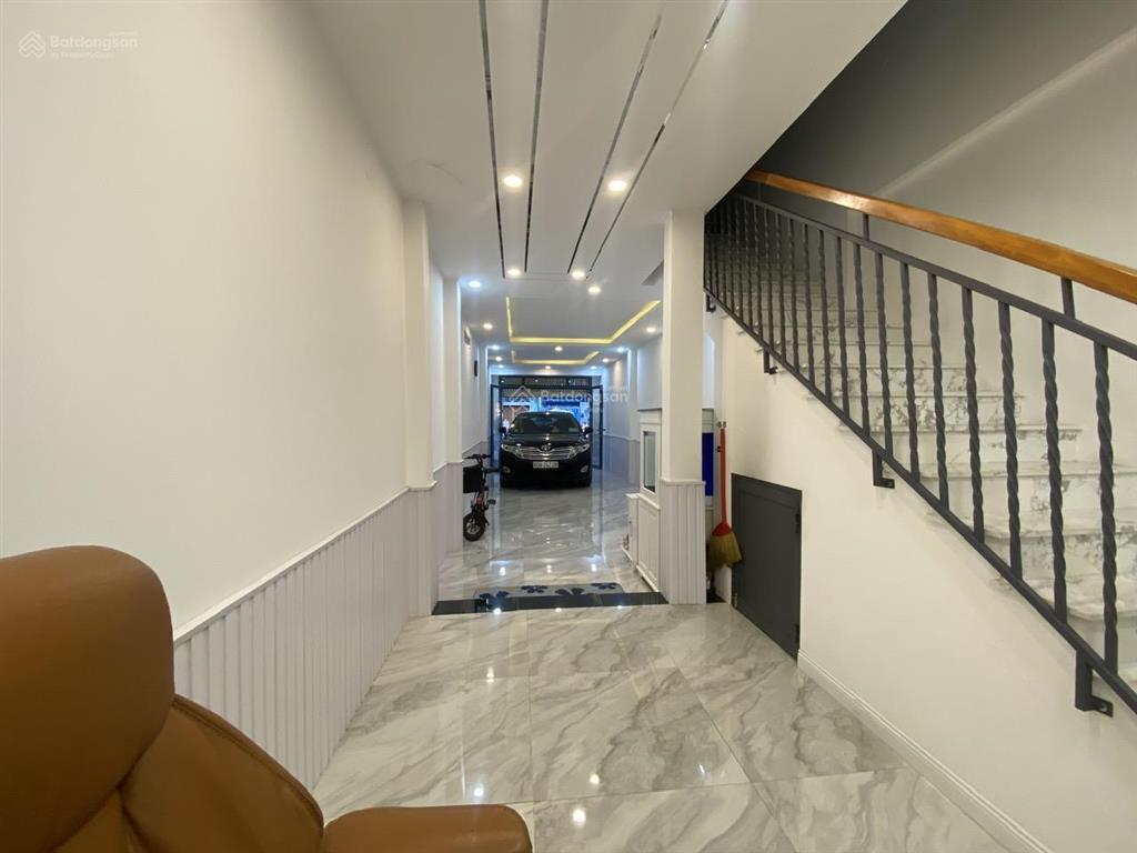 Cho thuê nhà đẹp nguyên căn 1t2l mặt tiền đường phạm văn thuận