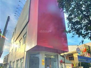 Cho thuê tòa nhà đẹp 3 lầu góc hai mặt tiền hà huy giáp