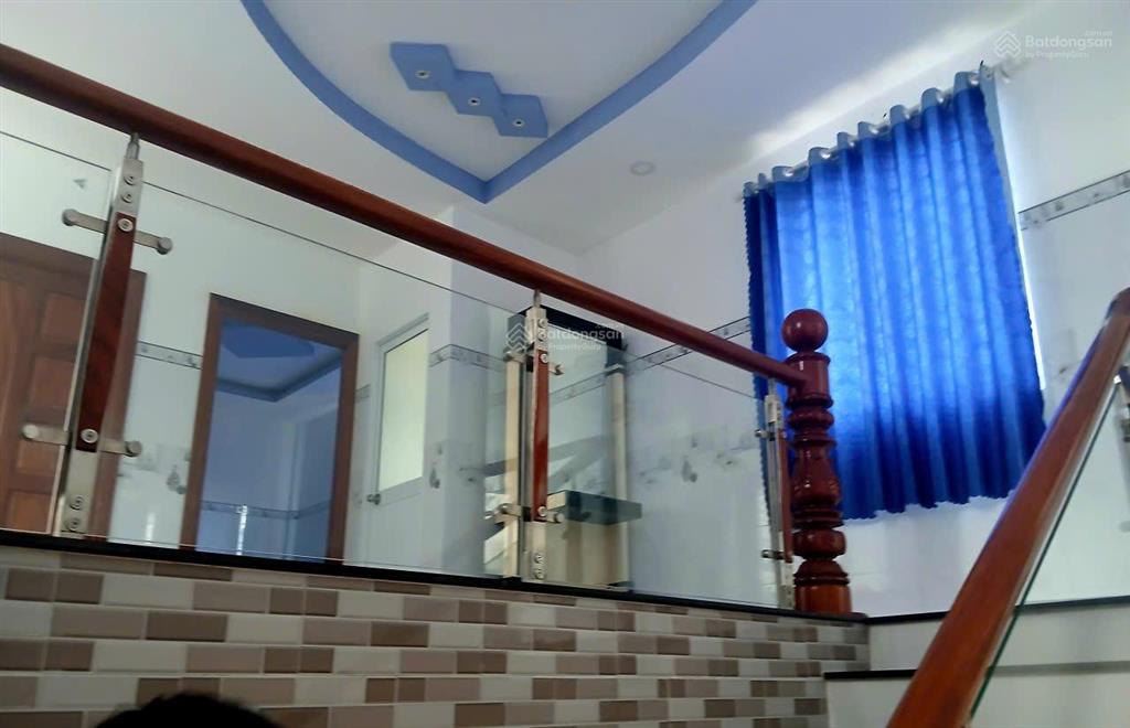 Nhà vip 2 tầng chuẩn 3 sao. bao đẹp và rẻ nhất khu quảng trường mỹ tho