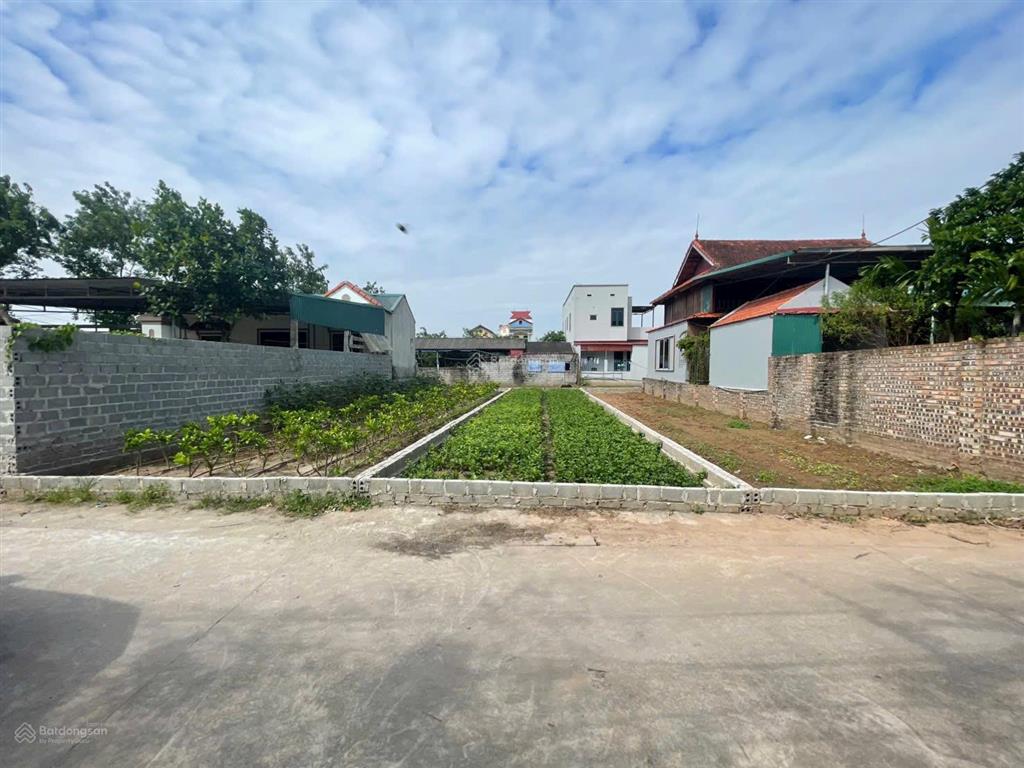 Chính chủ bán 87m2 giá tốt nhất đông tảo, hoàn long! giá chỉ 2.650 tỷ. đường oto thông! 0973 792 ***