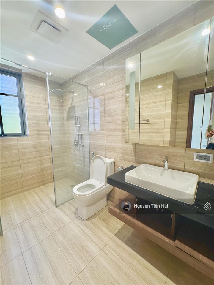 Bán căn liền kề nhà vườn 99m2 kđt the manor. giá 38 tỷ. vị trí đẹp, không lỗi phong thuỷ