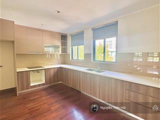 Bán căn liền kề nhà vườn 99m2 kđt the manor. giá 35 tỷ. vị trí đẹp, không lỗi phong thuỷ