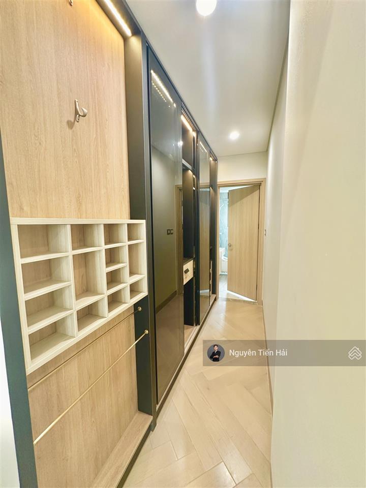 Cần bán shophouse mặt đại lộ hoàng mai vị trí trung tâm. giá 33 tỷ