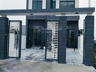 Chủ kẹt bán căn nhà lầu tỉnh lộ 44b long mỹ