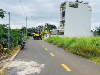 Bán 1000m2 mặt tiền rộng 35m đất trung tâm thị trấn đất đỏ brvt