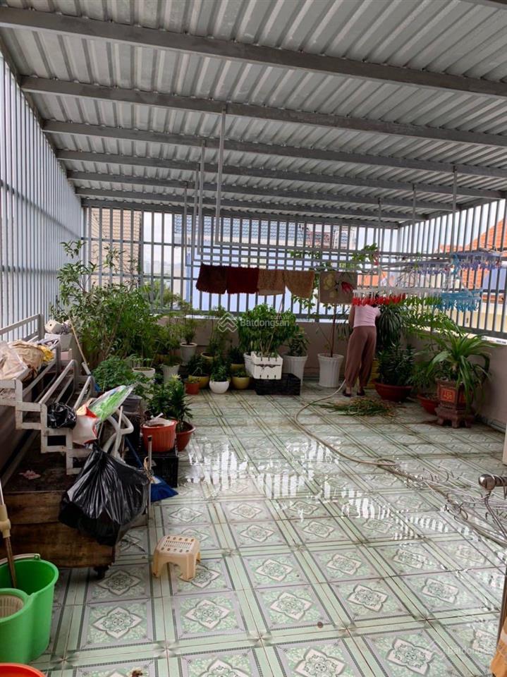 0901 186 *** nhà hẻm xe hơi 336 phạm hữu lầu, phước kiển, nhà bè(11tỷ) dt 5*26,3m cn 130,7m2 3pn 2wc
