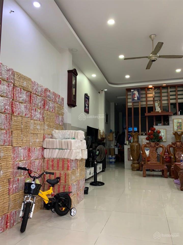 0901 186 *** nhà hẻm xe hơi 336 phạm hữu lầu, phước kiển, nhà bè(11tỷ) dt 5*26,3m cn 130,7m2 3pn 2wc