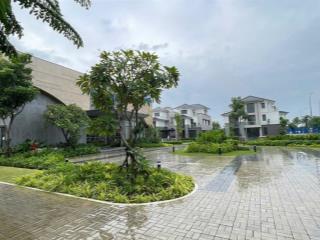 Em trang chuyên tư vấn biệt thự view sông gladia, chủ đầu tư hàng hiệu kepel land và khang điền