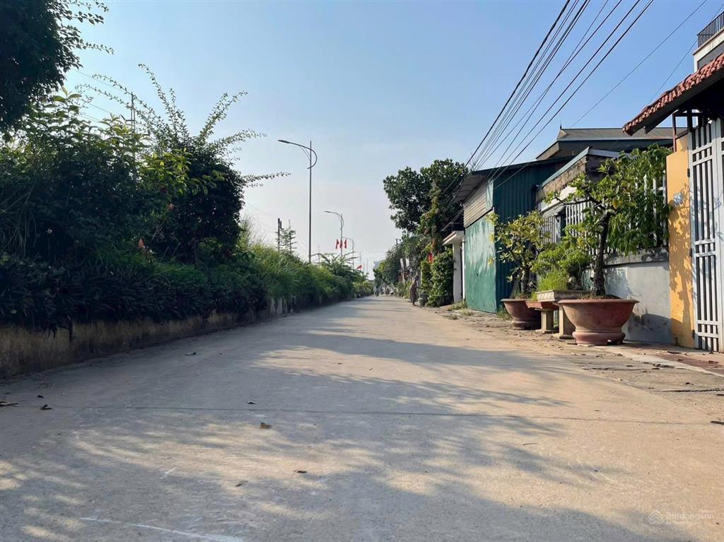 Chính chủ e cần bán 150m2 đất mặt đường kinh doanh  hồng hà  giáp vđ4  chỉ 8,6tỷ
