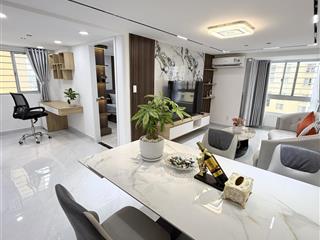 Cần bán gấp căn hộ duplex sky garden, phú mỹ hưng, q7. diện tích 130m2, 3pn. 3wc. full nội thất