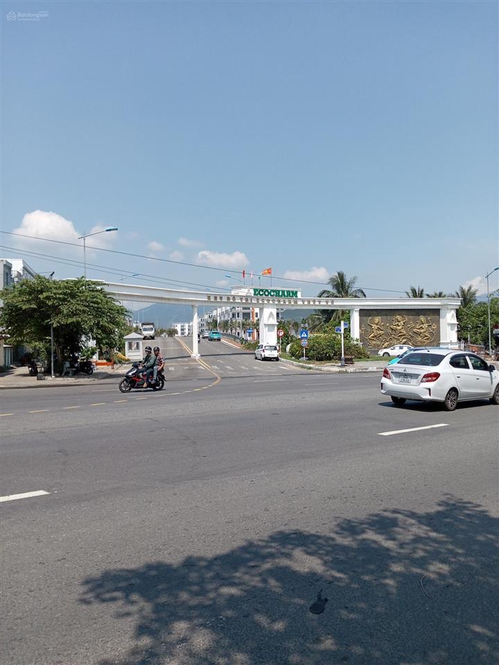  tôi nếu bạn cần một môi giới am hiểu dự án ecocharm, bán bds khu ecocharm