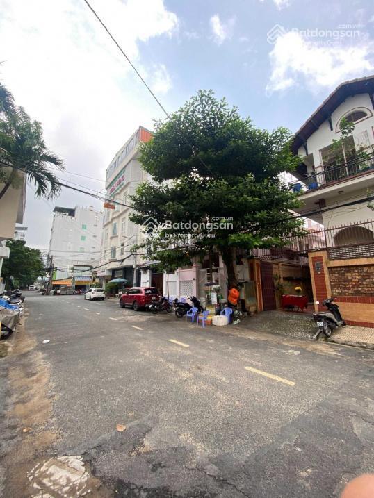 Chủ cho thuê nguyên căn 456/29 cao thắng gần 3/2. dt 4,5 x 18m, 3 lầu, 5pn.  