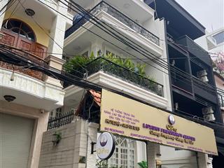 Chủ cho thuê nguyên căn 456/29 cao thắng gần 3/2. dt 4,5 x 18m, 3 lầu,5p..  thuận