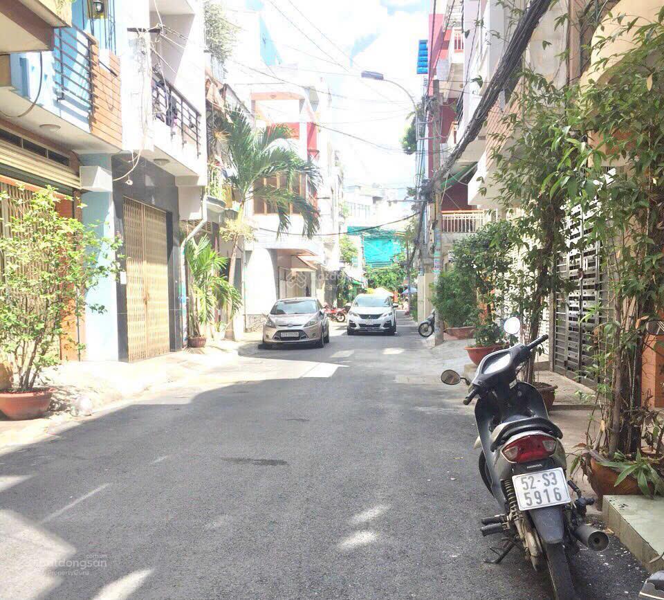 Bán nhà hẻm 22 lữ gia đường thông 8m. .dt 4 x 15m, 3 lầu.  0901, 383, 038 trường( khu vip. q11)