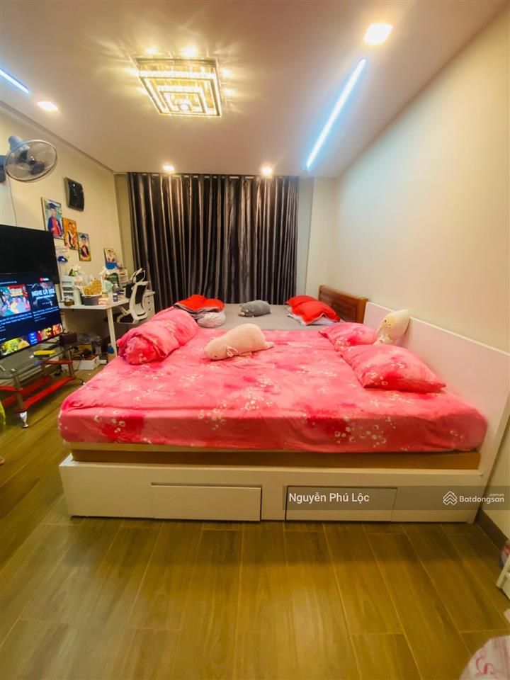 Mt sư vạnh hạnh quận 10  7 tầng thang máy  ngay bv nhi đồng 1  gía chỉ hơn 18 tỷ