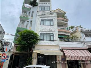 Góc 2mt vĩnh viễn ngay nguyễn tri phương q10  dt 4,3m x 15m. gía chỉ 18 tỷ