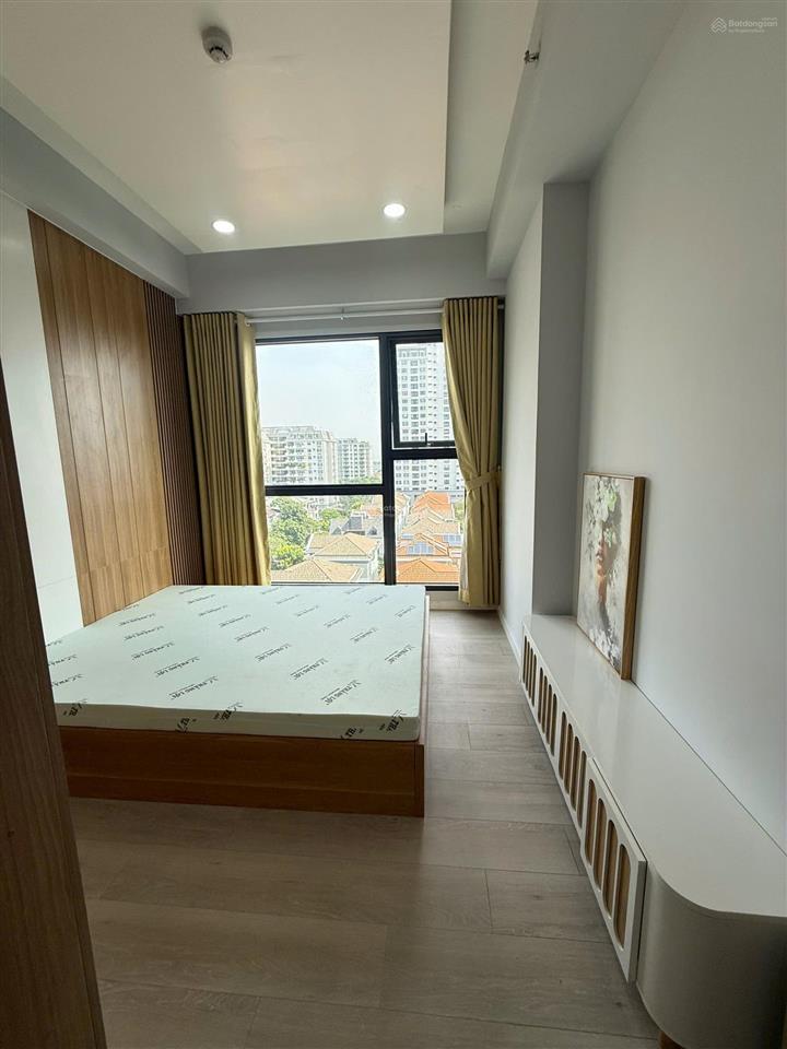 Bán căn hộ antonia 2 phòng ngủ  view biệt thự giá 10,6 tỷ