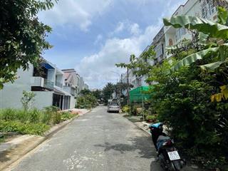 Bán nền mặt tiền khu dân cư 586 , phường hưng phú , giá 2 tỷ 300 triệu