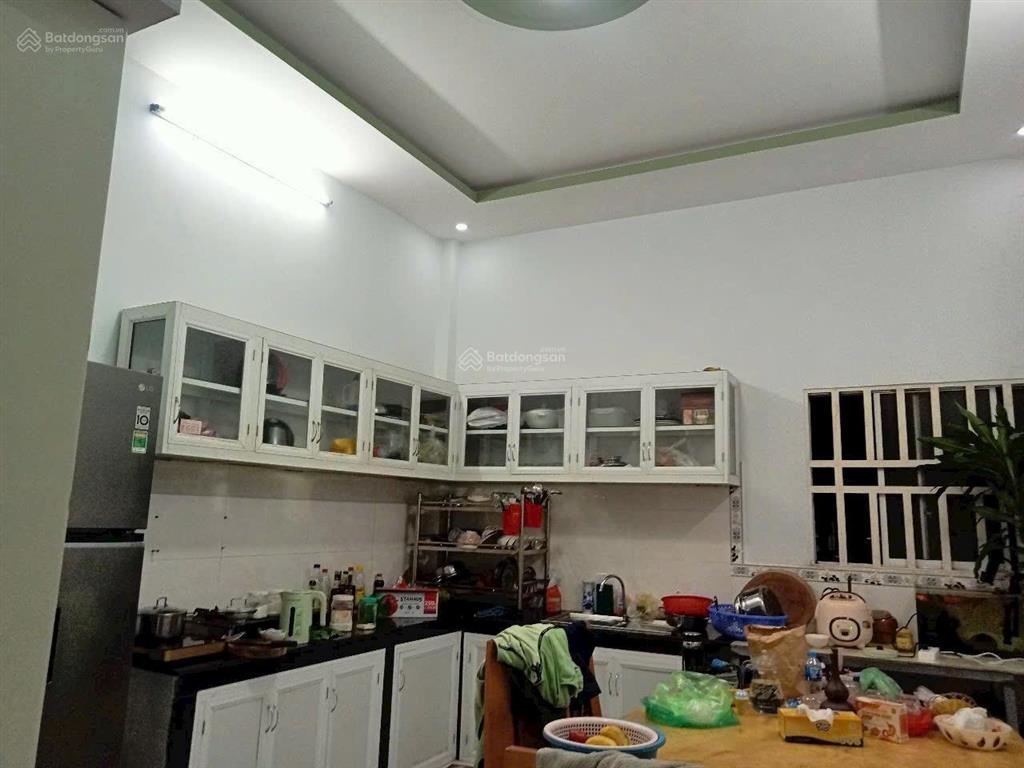 Bán nhà 1t1l phường bửu hoà tp biên hòa. dt 4,2x17,5=73,5m2. giá 2tỷ8