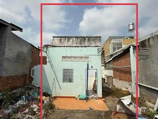 Ngang 8m và dài 15m, tổng diện tích 120m2 full thổ cư, xây dựng tự do, 1 sẹc đường lớn