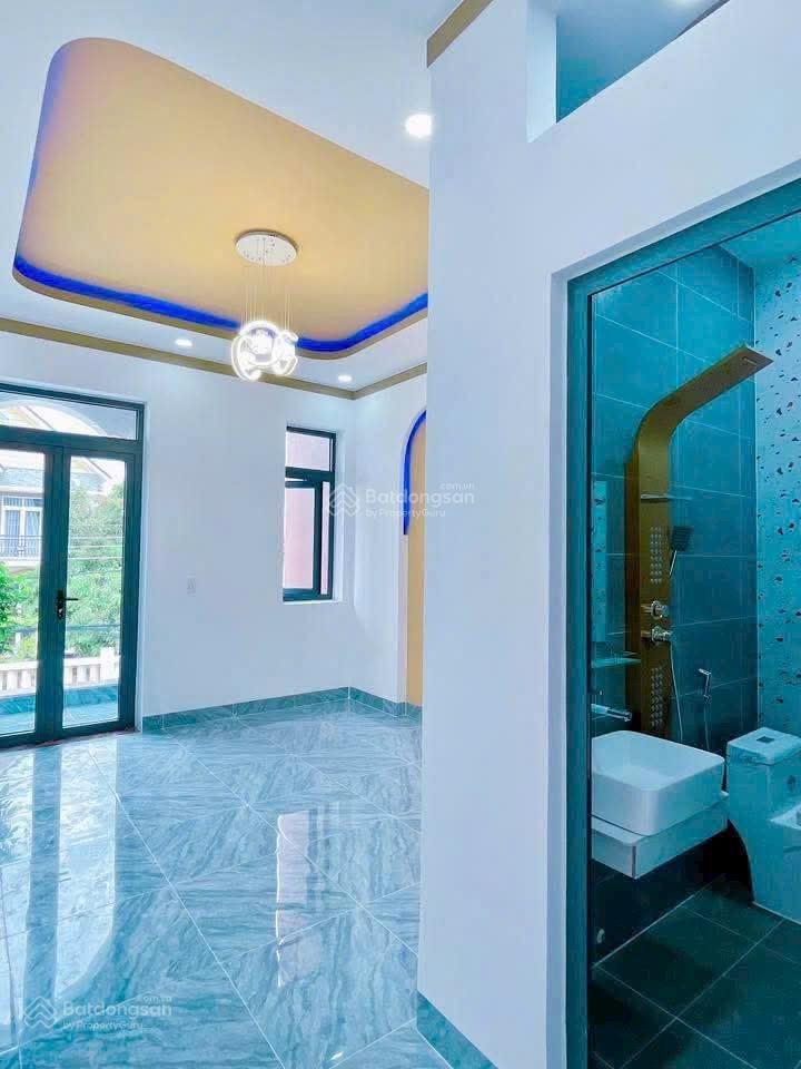 Chủ gửi bán nhà 1t2l tân hạnh biên hoà. dt 100m2. giá 3tỷ850 tl. đường trước nhà 6m, thông