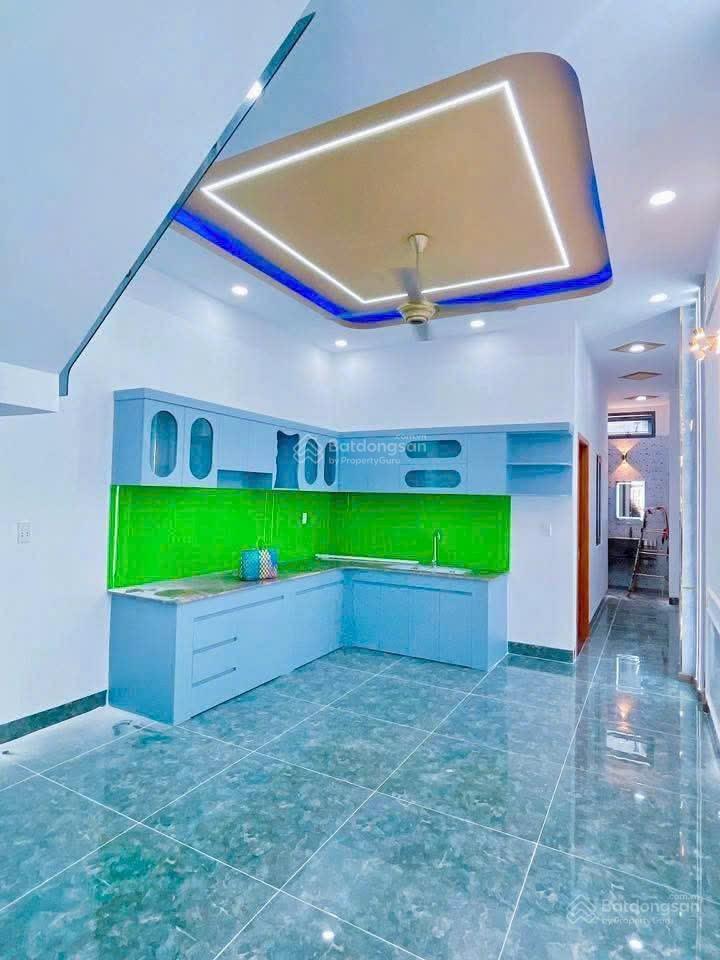 Chủ gửi bán nhà 1t2l tân hạnh biên hoà. dt 100m2. giá 3tỷ850 tl. đường trước nhà 6m, thông