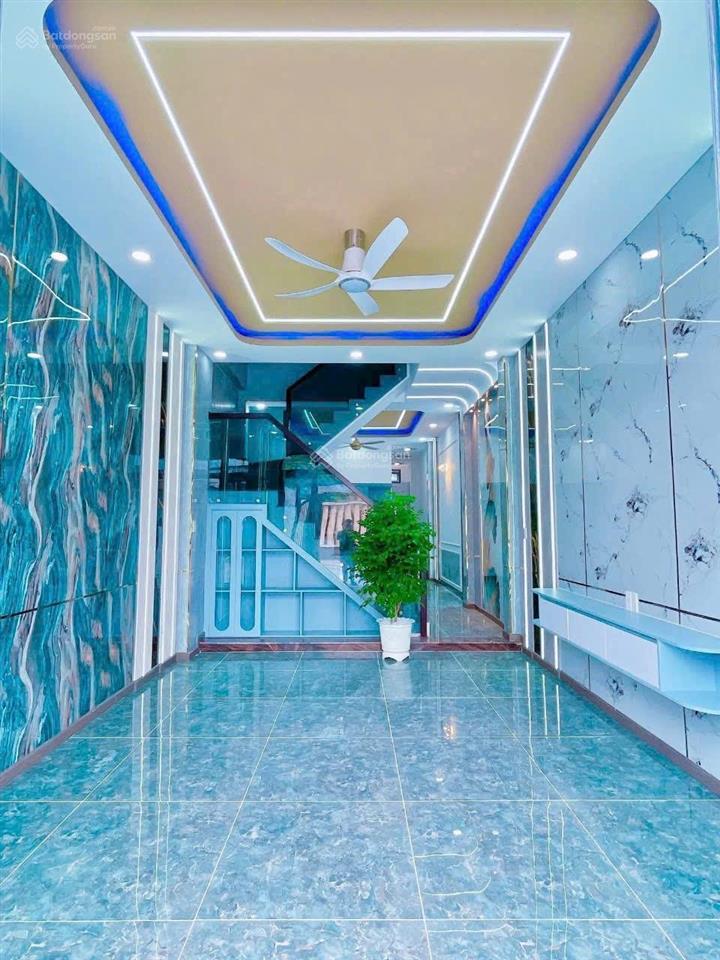 Chủ gửi bán nhà 1t2l tân hạnh biên hoà. dt 100m2. giá 3tỷ850 tl. đường trước nhà 6m, thông