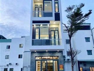Chủ gửi bán nhà 1t2l phường quang vinh tp biên hoà. dt 50m2. giá 4tỷ tl đường nhựa 10m, vỉa hè