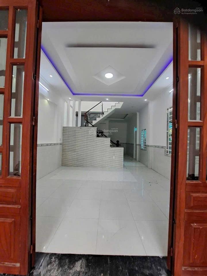 Bán nhà 1t1l phường biên hoà (bửu hoà cũ). dt 4,5x17=81m2, nở hậu. giá 3tỷ1 tl đường xe hơi