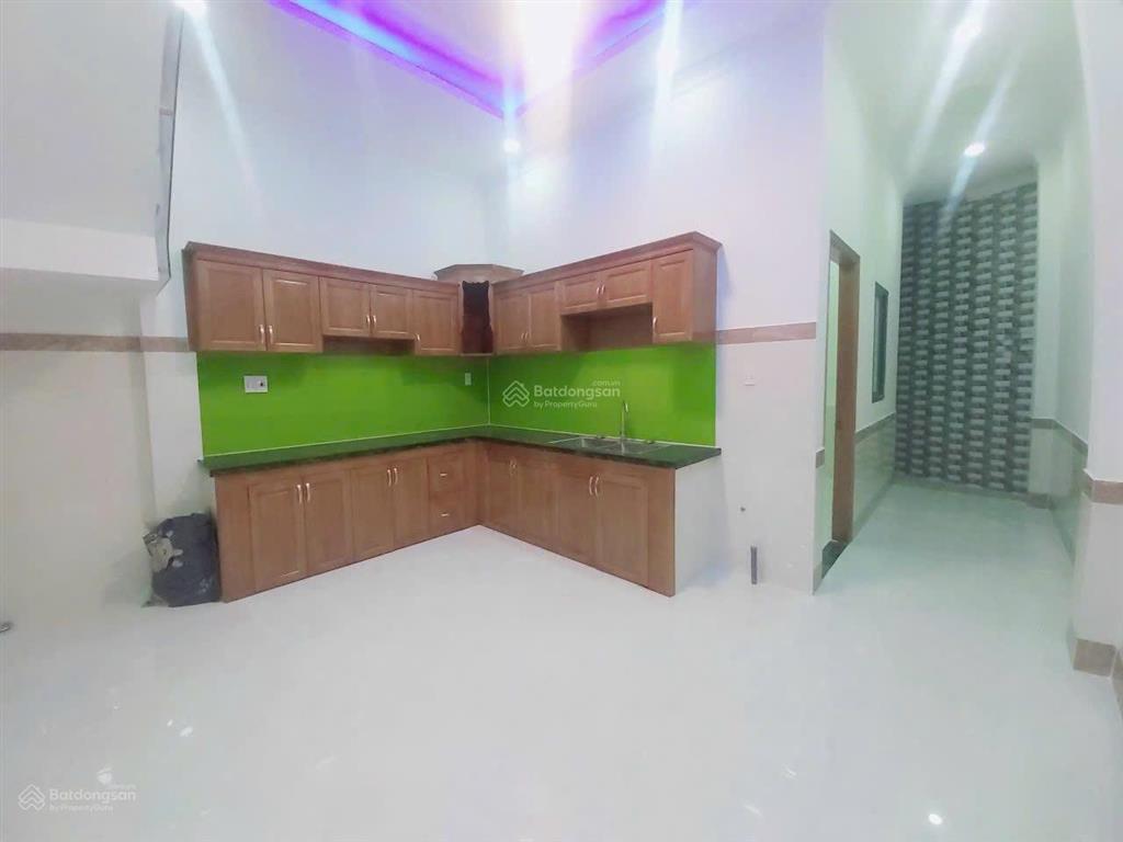 Bán nhà 1 trệt 1 lầu phường biên hoà (bửu hoà cũ). dt 4,5x16,8=76m2. giá 3tỷ5 bớt lộc