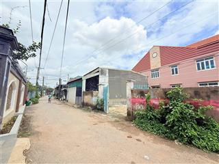 Chủ gửi bán 3 lô đất phường biên hoà ( tân vạn củ). dt 70m2. giá 2tỷ150 đường xe tải toi đất