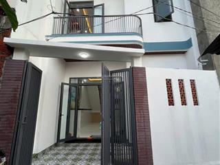 Chủ gửi bán căn nhà 1 trệt 1 lầu phường biên hoà (tân vạn cũ). dt 62m2. giá 2tỷ5 đường xe hơi