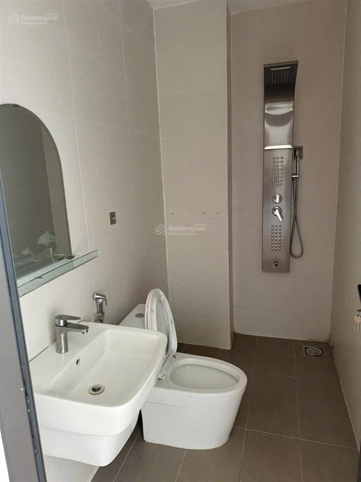 Chủ gửi bán căn nhà 1 trệt 1 lầu phường biên hoà (hoá an cũ). dt 4x21,3m = 88m2. giá 3tỷ8