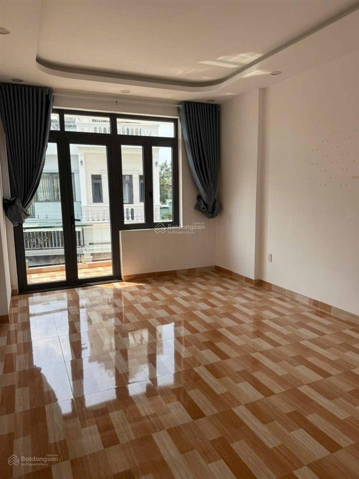 Chủ gửi bán căn nhà 1 trệt 1 lầu phường biên hoà (hoá an cũ). dt 4x21,3m = 88m2. giá 3tỷ8