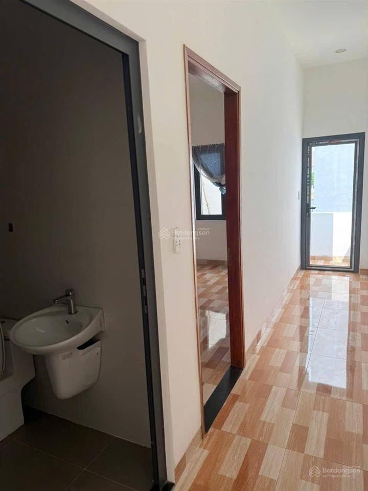 Chủ gửi bán căn nhà 1 trệt 1 lầu phường biên hoà (hoá an cũ). dt 4x21,3m = 88m2. giá 3tỷ8