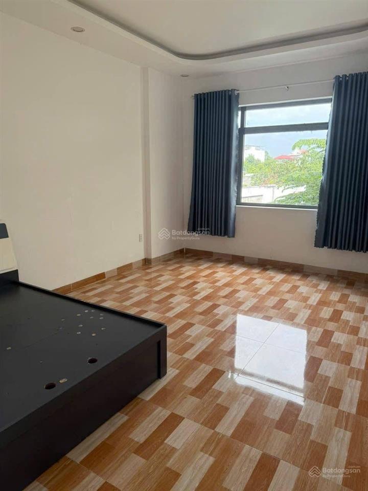 Chủ gửi bán căn nhà 1 trệt 1 lầu phường biên hoà (hoá an cũ). dt 4x21,3m = 88m2. giá 3tỷ8