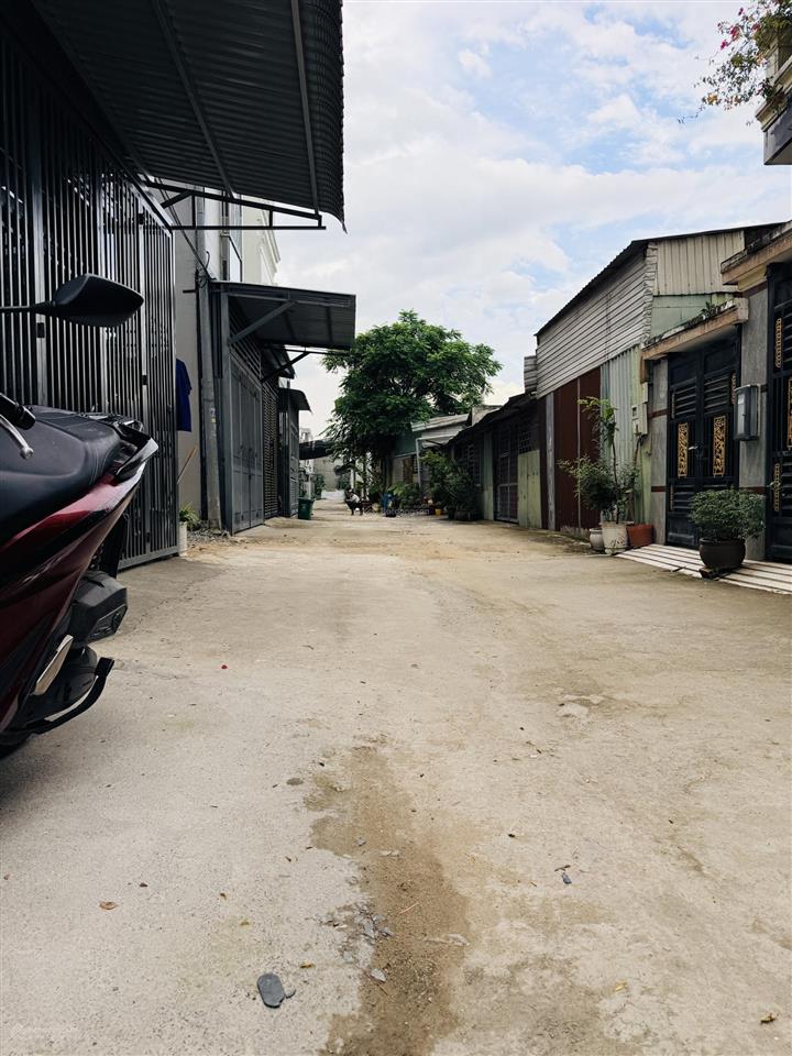 Chủ gửi bán căn nhà 1 trệt 1 lầu phường biên hoà (hoá an cũ). dt 4x21,3m = 88m2. giá 3tỷ8