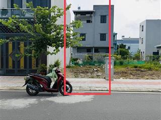 Bán đất đường e2 phường trấn biên ( bửu long củ). dt 4,2x17,9=75,18m2. giá 3tỷ650 bớt lộc