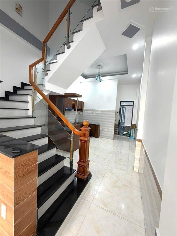 Bán nhà 1 trệt 2 lầu phường trấn biên (bửu long cũ). dt 3,9x12,7 = 49,53m2. giá 4 tỷ tl